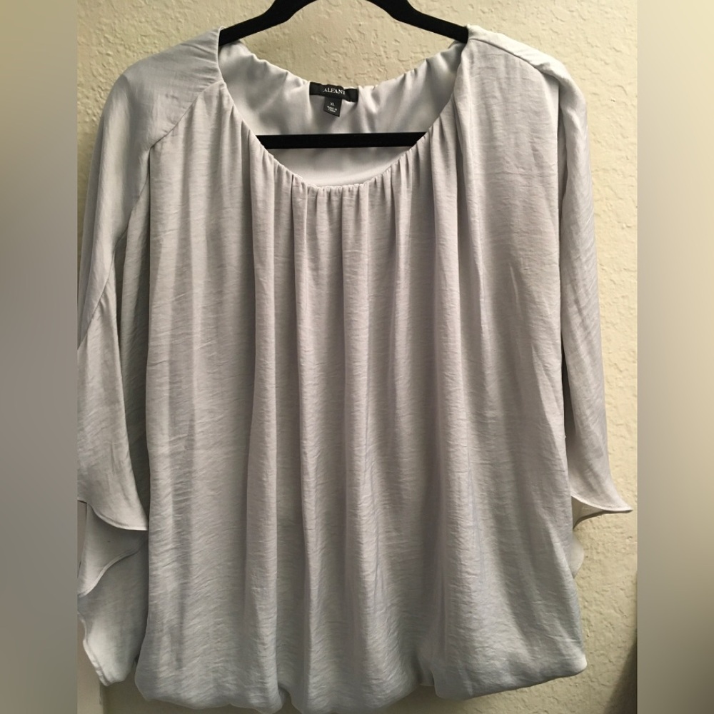 Alfani Light Gray Scoop Neck Women's Blouse